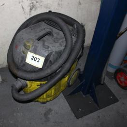 Industrial Vacuum Cleaner