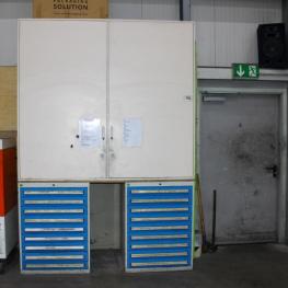 Teleskopauszugschrank