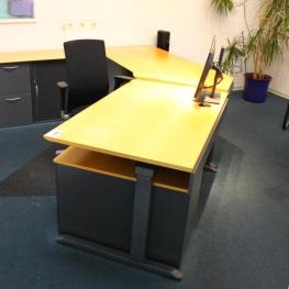 Büroausstattung