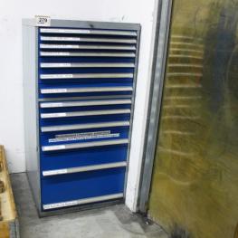 Teleskopauszugschrank