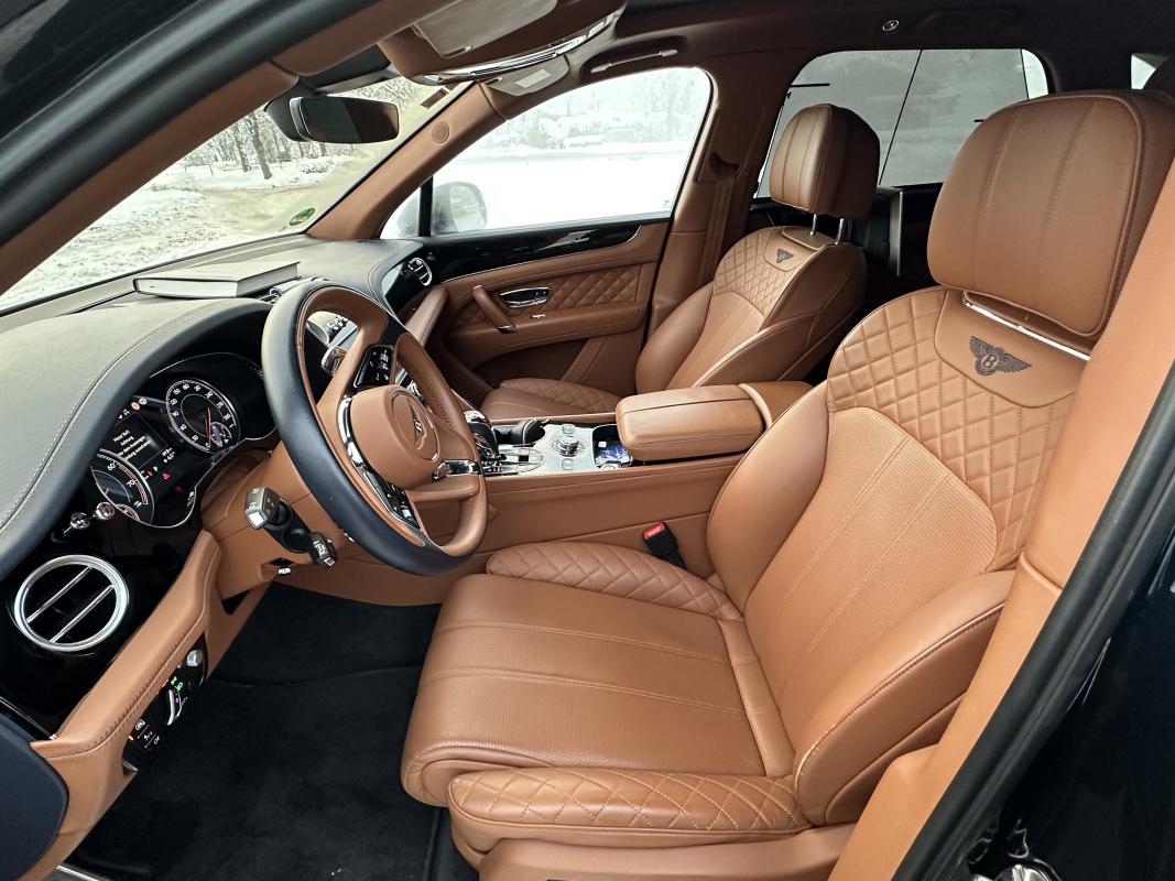 SUV