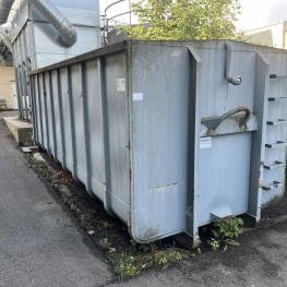 Roll-off container