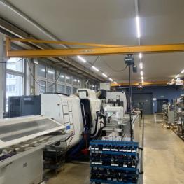 Column Mounted Slewing Jib Crane
