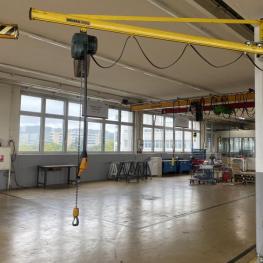Column Mounted Slewing Jib Crane