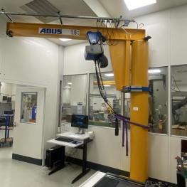 Column Mounted Slewing Jib Crane