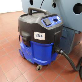Industrial Vacuum Cleaner