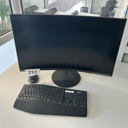 Curved Monitor