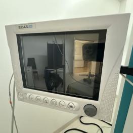 Überwachungsmonitor