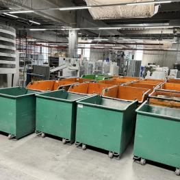Materialbehälter
