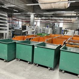 Materialbehälter