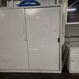 Metallschrank