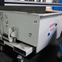 Chip Tipping Container