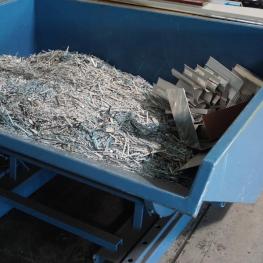 Chip Tipping Container