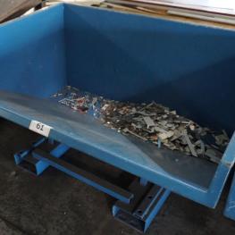 Chip Tipping Container