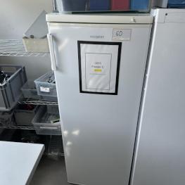 Tiefkühlschrank