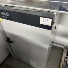Wärmeschrank