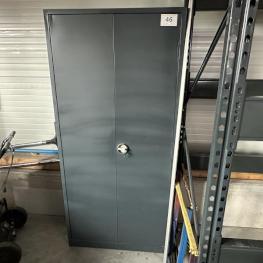 Doppelstahlschrank